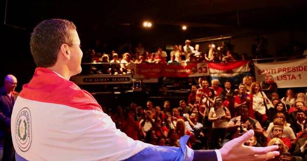 La Nación / Santiago Peña: “Estoy a días de ser electo Presidente”
