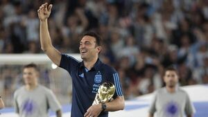 Scaloni y Heinze dirigirán en el homenaje a Maxi Rodríguez