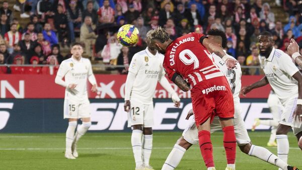 Taty Castellanos derrota al Madrid con un póker histórico