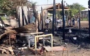 Hombre quemó la vivienda de su pareja y dejó sin nada a sus hijos en San Pedro – Prensa 5