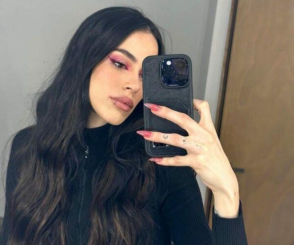 ¿Le copio a la ex de su novio? Tini se oscureció y la cañearon