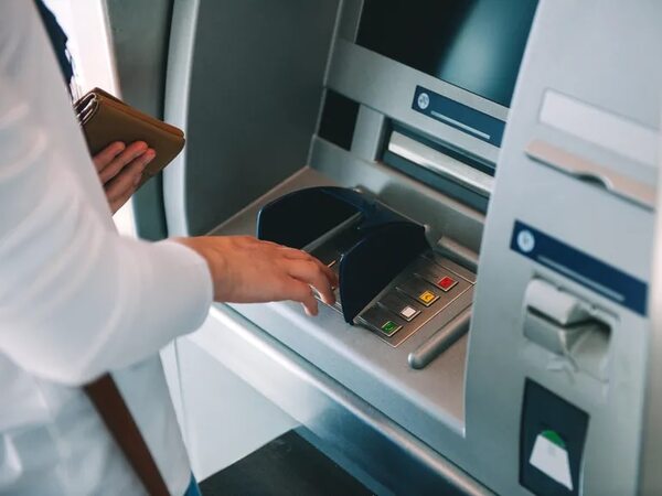 Salarios públicos: Hacienda paga a funcionarios de 46 instituciones - Economía - ABC Color