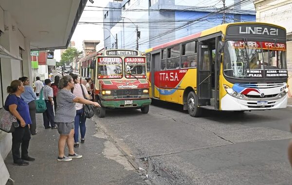 AUDIO: Reforzarán servicio de transporte público con buses estatales para el 30 de abril - Periodísticamente - ABC Color