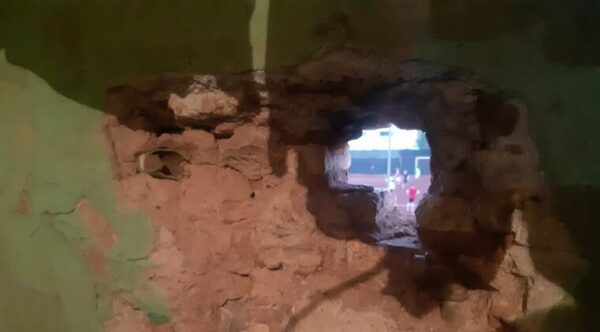 Impiden fuga de seis internos de la cárcel de PJC - Noticiero Paraguay