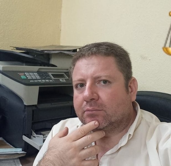 Abogado garroteó a su mamá y avei amenazó con enviarle sicario para liquidarla, ndaje voi - La Clave