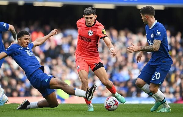 Día de Premier League: juega Julio Enciso y el partidazo City-Arsenal - Fútbol de la Premier League - ABC Color