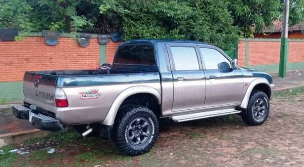 El "Iroman" paraguayo: su vehículo se aplastó y él salió ileso