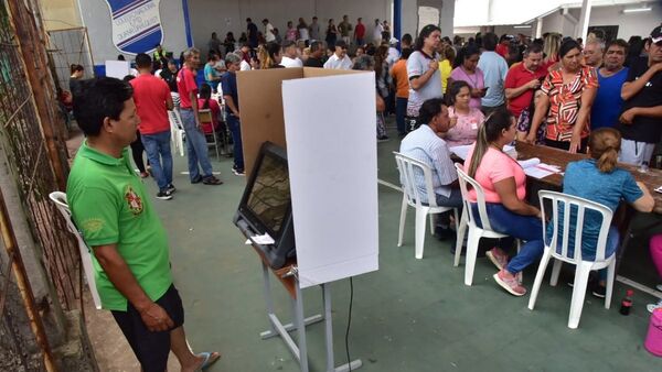 Observadores de la UE se desplazan al interior para elecciones