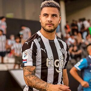 Libertad: San Lorenzo, tras los pasos  de  Héctor Villalba - Fútbol - ABC Color