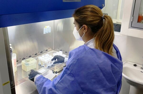 Avanzadas pruebas laboratoriales se realizan en el hospital de Luque •