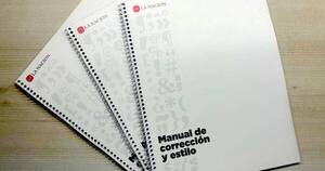 La Nación / Día del periodista: La Nación presenta Manual de corrección y estilo