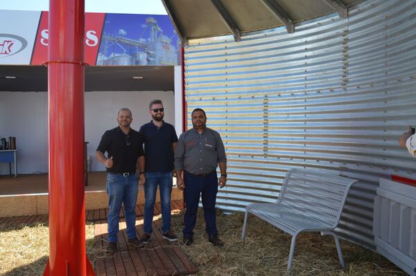 INGELECTRO CON LA NOVEDAD DE LOS SILOS TROMINK