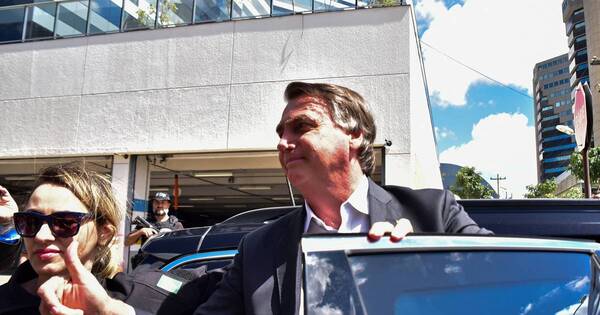 La Nación / Intento de golpe: Bolsonaro alega publicación “accidental” de video
