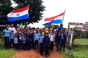 Paralizan actividad en una escuela de Choré por problemas de rubro y docente - Nacionales - ABC Color