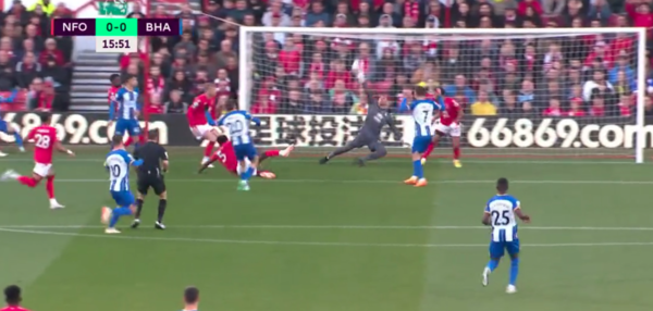 Versus / ¡Increíble! El tapadón de Keylor Navas para evitar un golazo de Julio Enciso