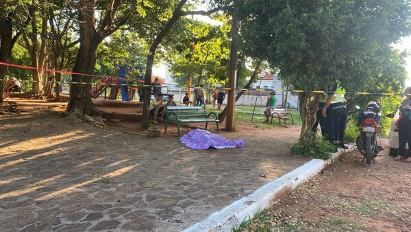 Diario HOY | Asesinan a tiros a un hombre en una plaza de Fernando de la Mora