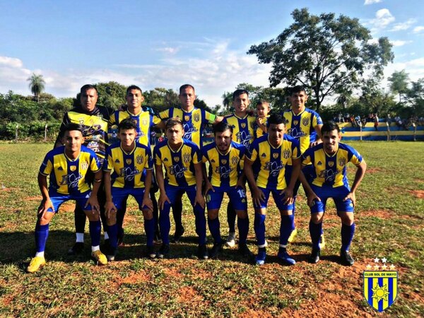 Versus / ¡Solo en la Copa Paraguay! Un equipo lleva como auspicio la firma de un jugador de Olimpia