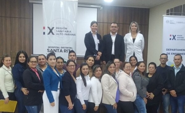 Capacitación a profesionales de enfermería en Santa Rita