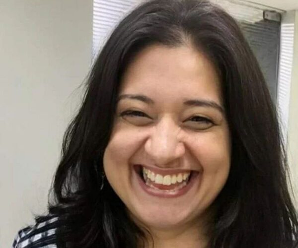 ¡Así se vería un famosísimo conductor si fuese mujer!