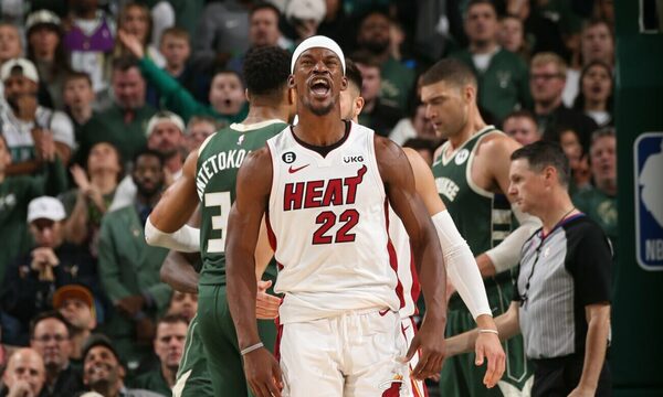 Versus / Miami despide a los Bucks y Knicks avanzan por primera vez en una década