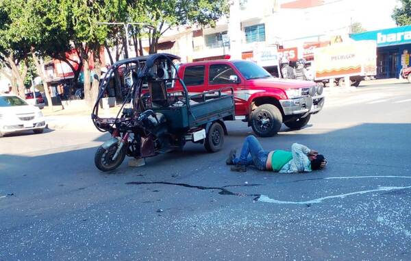 Grave accidente en el centro de Luque •