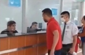 Hombre amenaza de muerte a funcionario que no le agenda un turno - Noticiero Paraguay