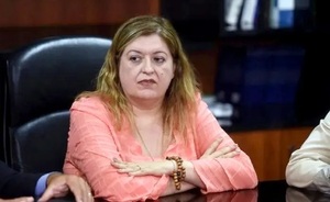 Senado denuncia a Sandra Quiñónez por mal desempeño en su gestión - Noticiero Paraguay