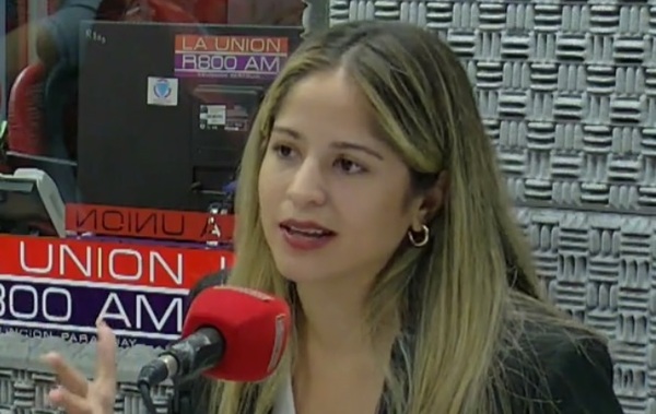 Candidata a diputada quiere implementar la “guillotina burocrática” en favor de los emprendedores
