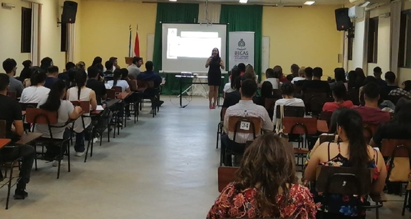 BECAL impartirá una charla informativa sobre becas disponibles en la UNA