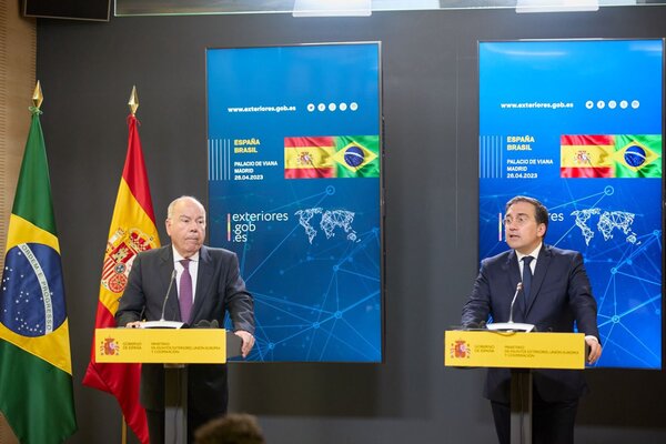 España apostará por la ratificación del acuerdo Unión Europea-Mercosur - Revista PLUS