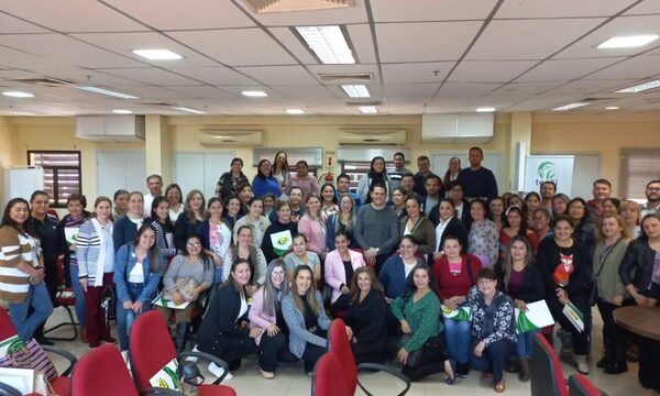Realizan charla dirigida al personal de enfermería de Tesãi