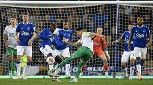 Diario HOY | El Newcastle de Almirón se afirma en puestos de Champions