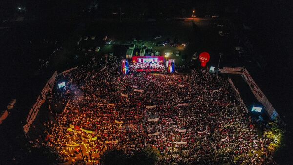 Diario HOY | Ante una multitud, Peña cierra su campaña y se compromete con todo el sector de salud