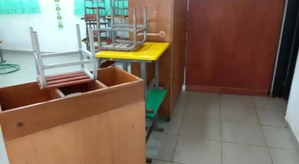 Reparación de sanitario en escuela obliga a compartir entre estudiantes - Nacionales - ABC Color
