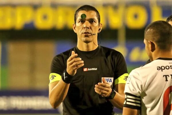 Arbitraje: Díaz de Vivar, en el partido del puntero - Fútbol - ABC Color