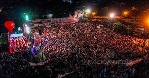 La Nación / Masivo cierre de campaña de la dupla Peña-Alliana