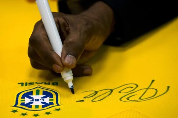 Pelé ingresa al diccionario - Fútbol Internacional - ABC Color
