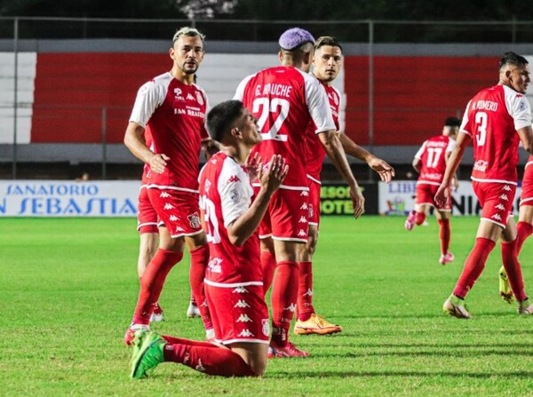General Caballero triunfa ante Tacuary