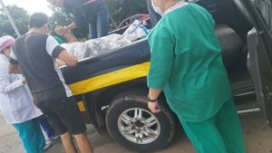Ambulancia que llevaba a embarazada se descompuso