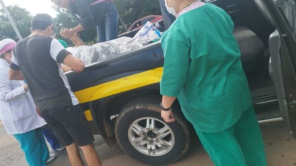 Ambulancia que llevaba a embarazada se descompuso