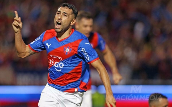 ¡"Pachi" Carrizo coqueteó a full voi con otro club! ¿Dejará Cerro Porteño?