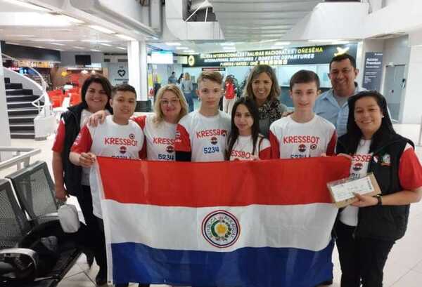 Estudiantes paraguayos rumbo al Campeonato Mundial de Robótica - C9N