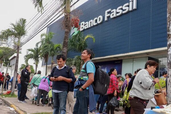 Crisis bancaria en Bolivia: Gobierno toma el control de uno de los bancos privados más grandes - Mundo - ABC Color