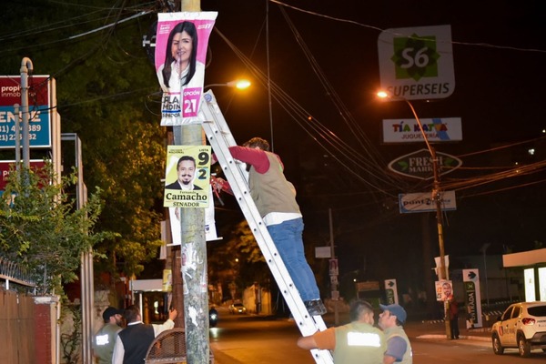 Comenzaron a retirar propaganda electoral de la vía pública - Megacadena — Últimas Noticias de Paraguay