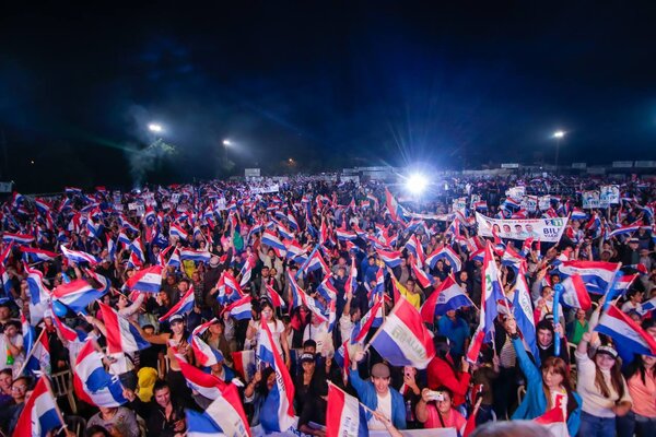 La ANR y la Concertación tuvieron un multitudinario cierre de campaña, a 72 horas de las elecciones generales - MarketData