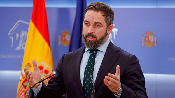 La ultraderecha española promueve una protesta frente al Congreso por la visita de Petro - .::Agencia IP::.