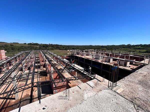 OBRAS DEL GRAN HOSPITAL DEL SUR YA CUENTA CON CASI 40% DE AVANCES