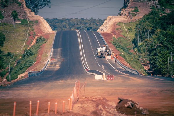 Duplicación de la ruta PY02 tiene más de 94% de avance general