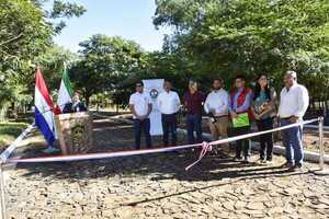GOBERNACIÓN INAUGURA PAVIMENTO EMPEDRADO EN CORONEL BOGADO