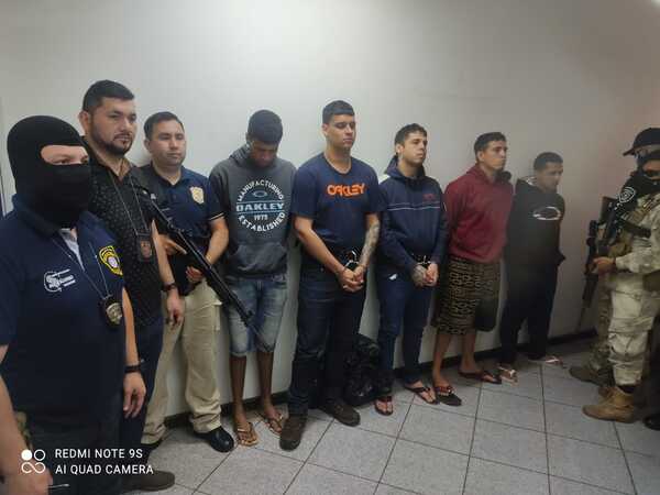 Expulsan a criminales brasileños | 1000 Noticias
